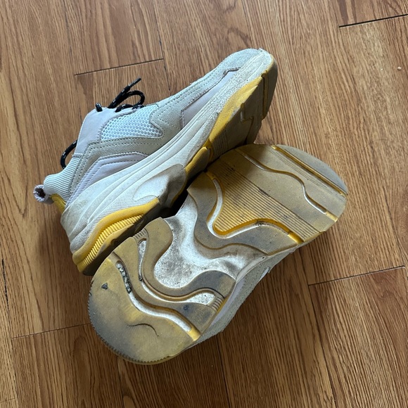 Won Hundred Sneakers - Picture 3 of 5